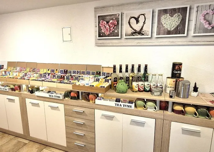 Отель Meridian 3*